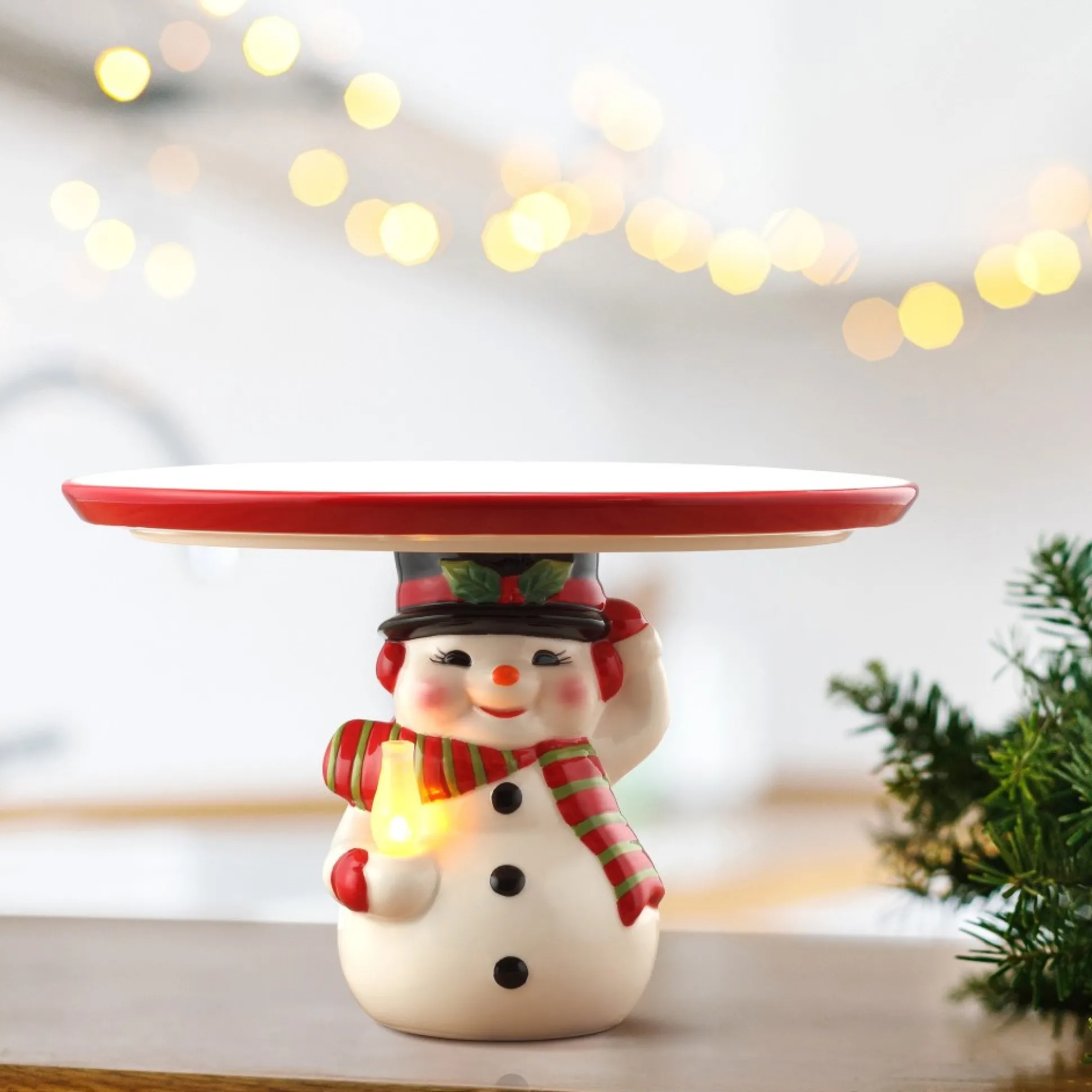 nostalgic_ceramic_cake_plate__snowman_3.webp Clearance Mr. Christmas 10" Nostalgic Ceramic Cake Plate - Snowman